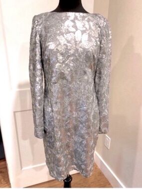 Aiden NEW Sequin Mini Dress Silver Long Sleeve V Back Womens 8 Dressy Formal